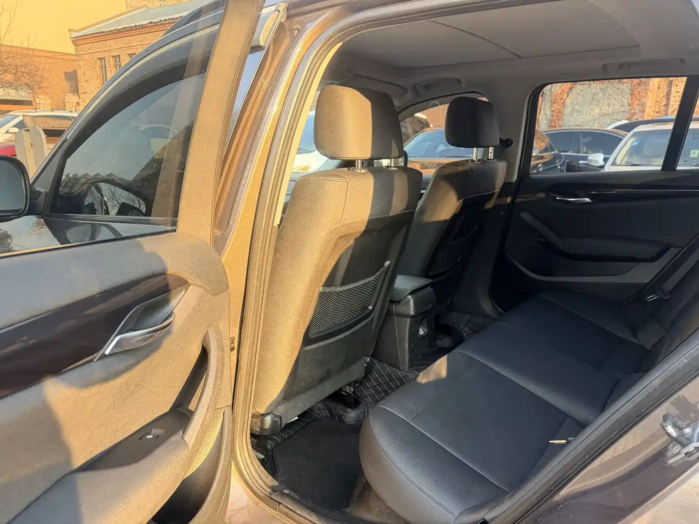 BMW X1 (Import) 2012 xDrive20i фото 9