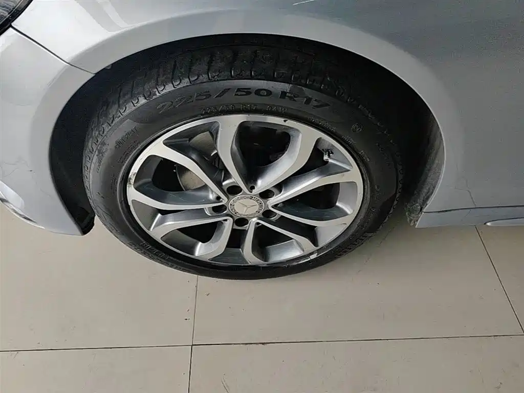 Mercedes-Benz C-Class 2015 Facelift C 200 L Sport фото 23