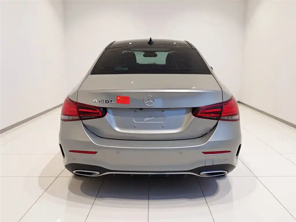 Mercedes-Benz A-Class 2020 A 180 L фото 10