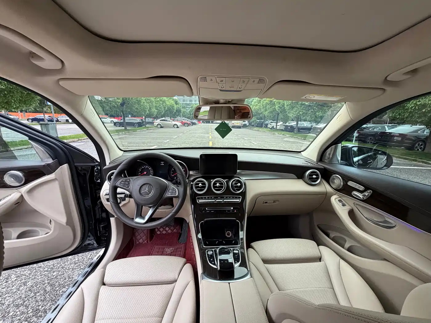 Mercedes-Benz GLC 2017 GLC 260 4MATIC Dynamic фото 6