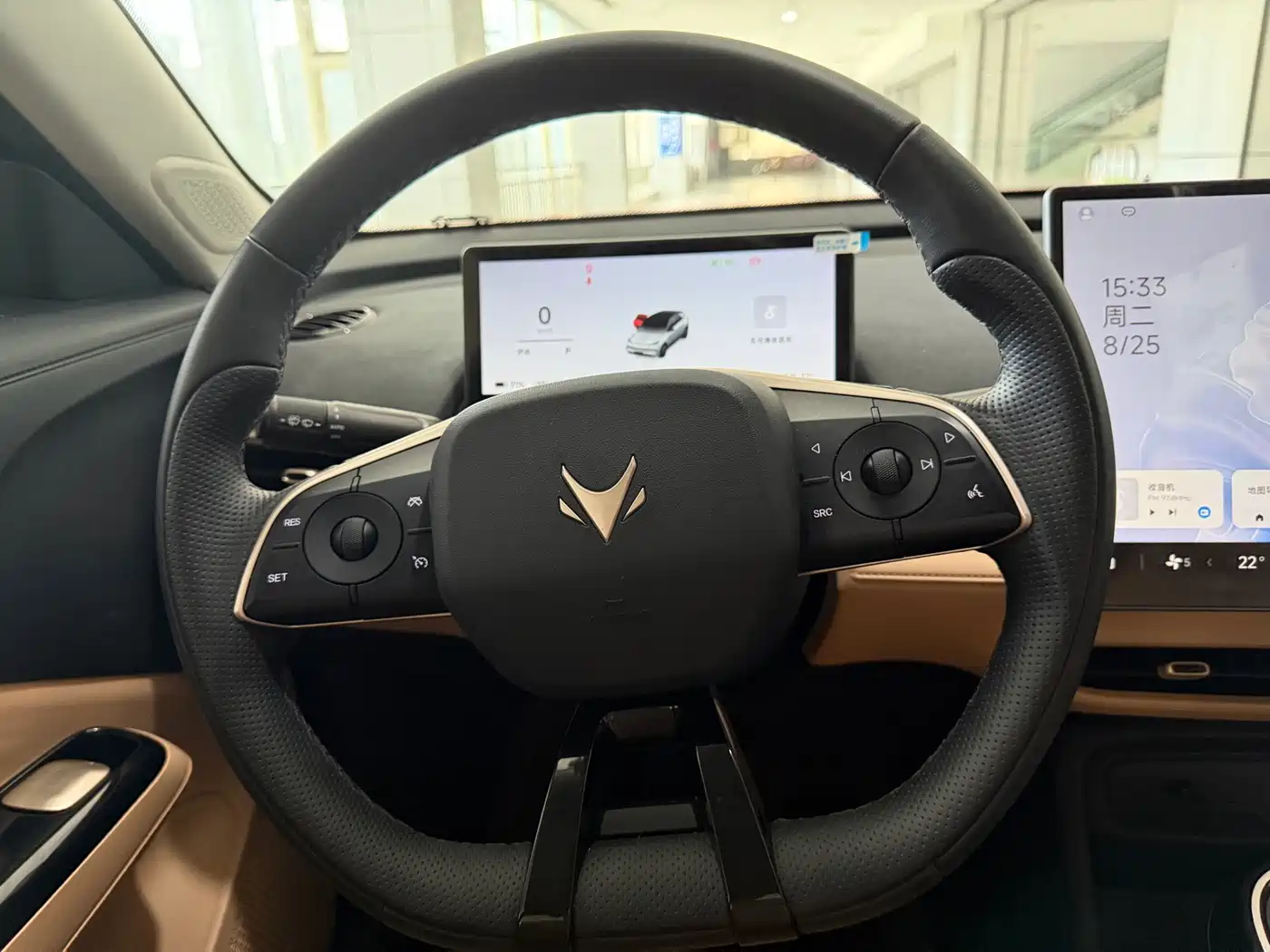 ARCFOX T1 2025 2025 425 Base Version