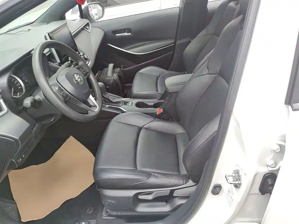 Toyota Levin 2021 185T CVT Luxury Edition фото 15