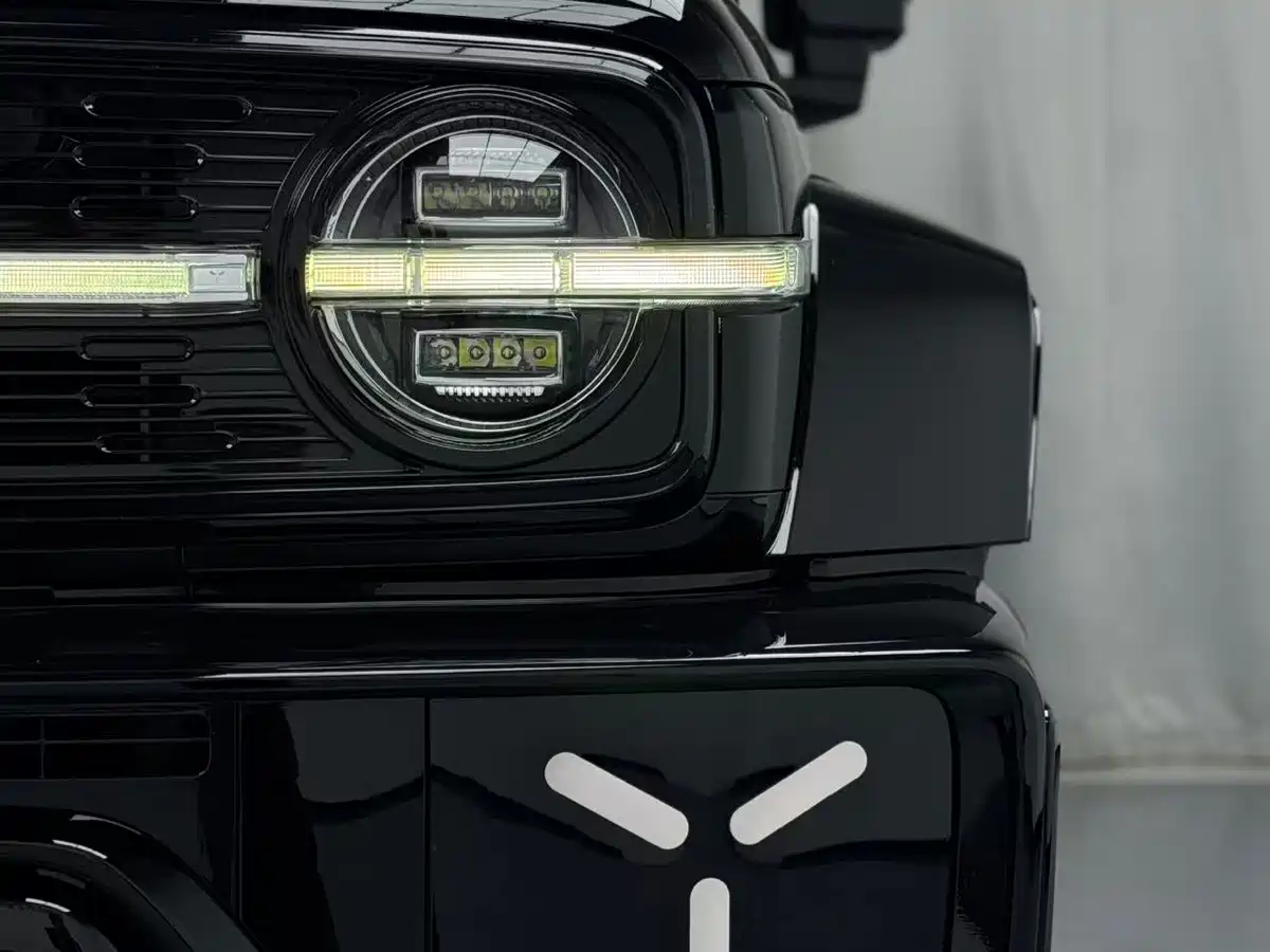 Crossboundary Auto Co-created Tank 300 2023 2.0T Cyber Knight фото 11
