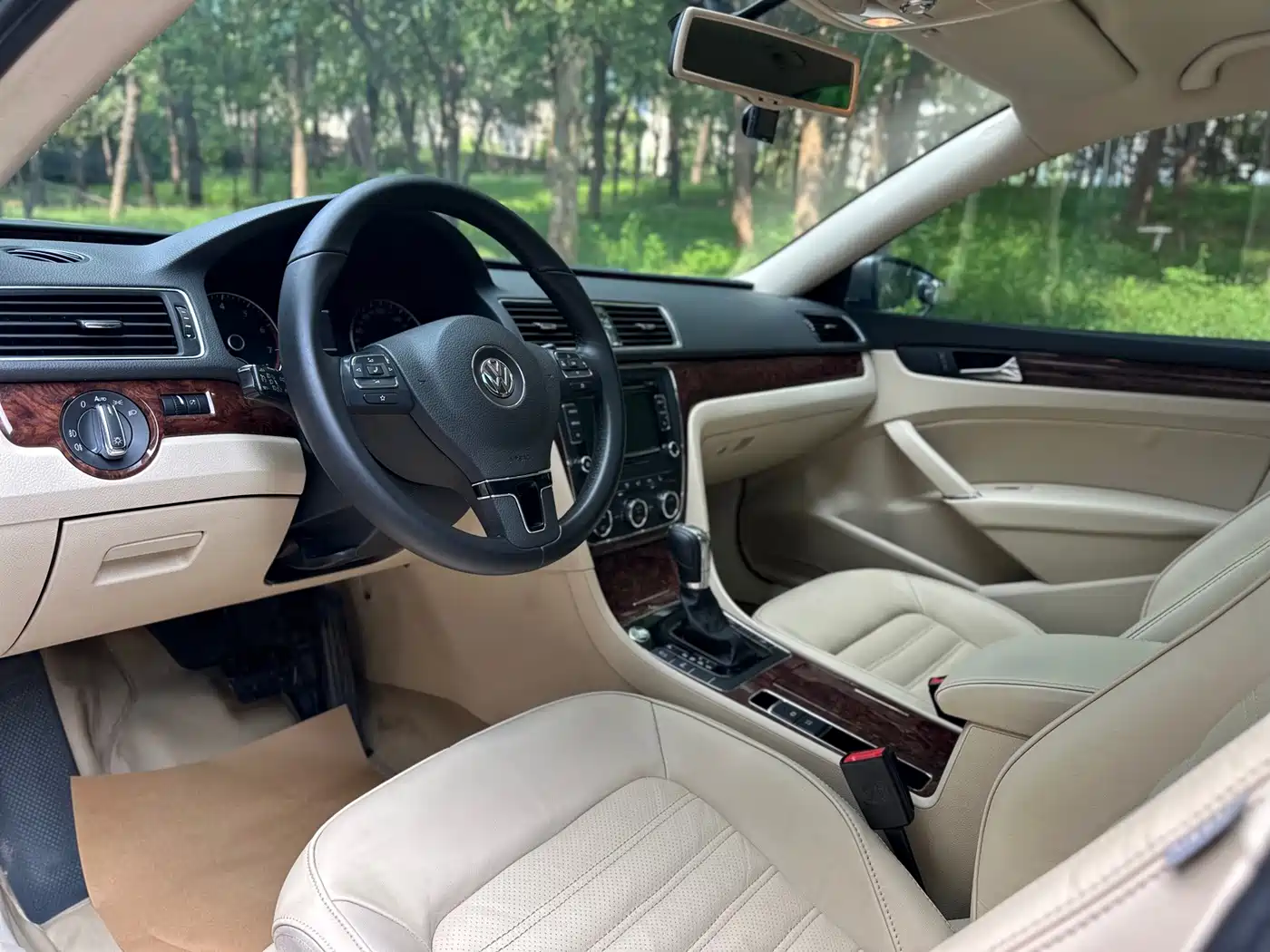 Volkswagen Passat 2013 2013 1.8TSI DSG Yuzun