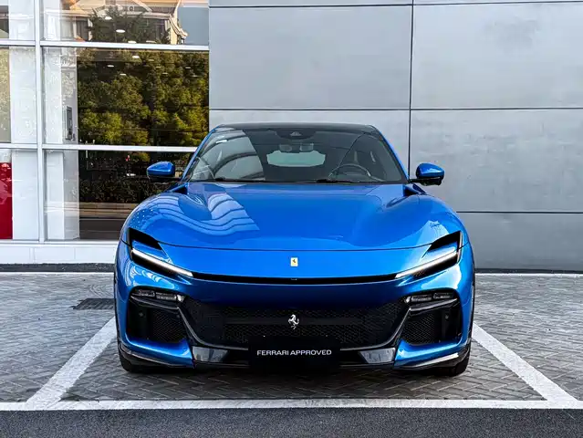 Ferrari Purosangue 2023 6.5L V12