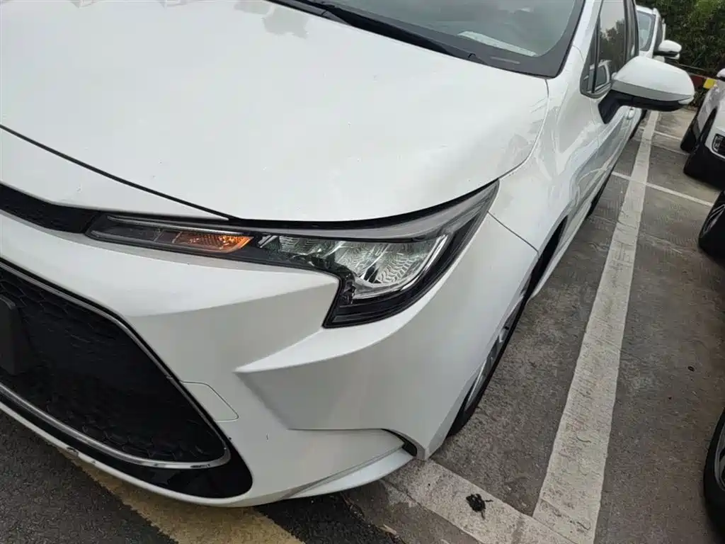 Toyota Levin 2021 185T CVT Luxury Edition фото 24