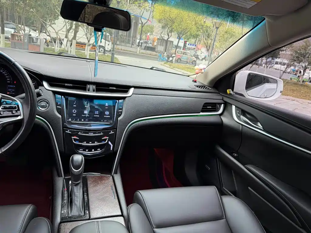 Cadillac XTS 2018 28T Elite фото 9