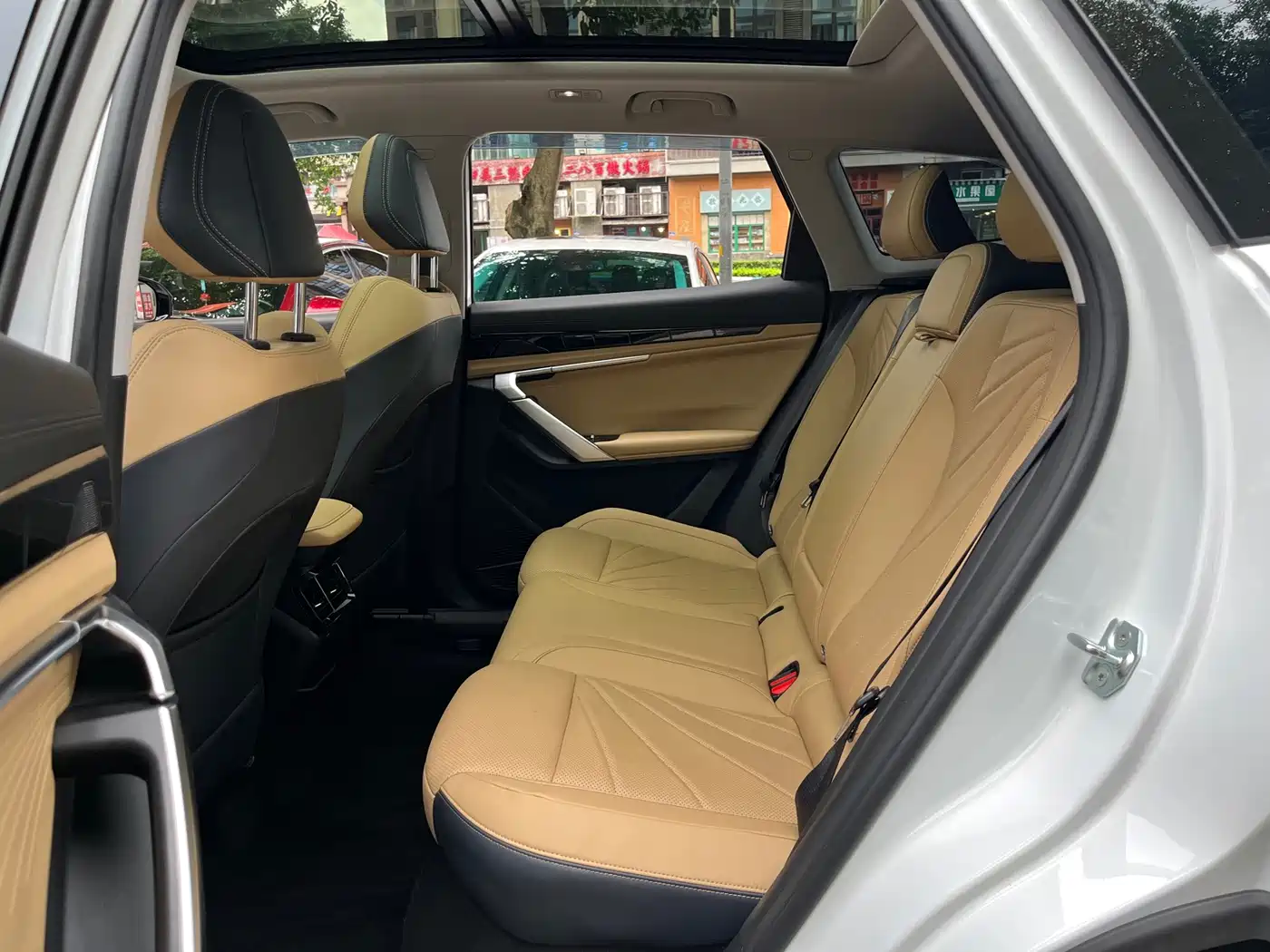 Geely Boyue L 2023 2023 1.5TD DCT Premium