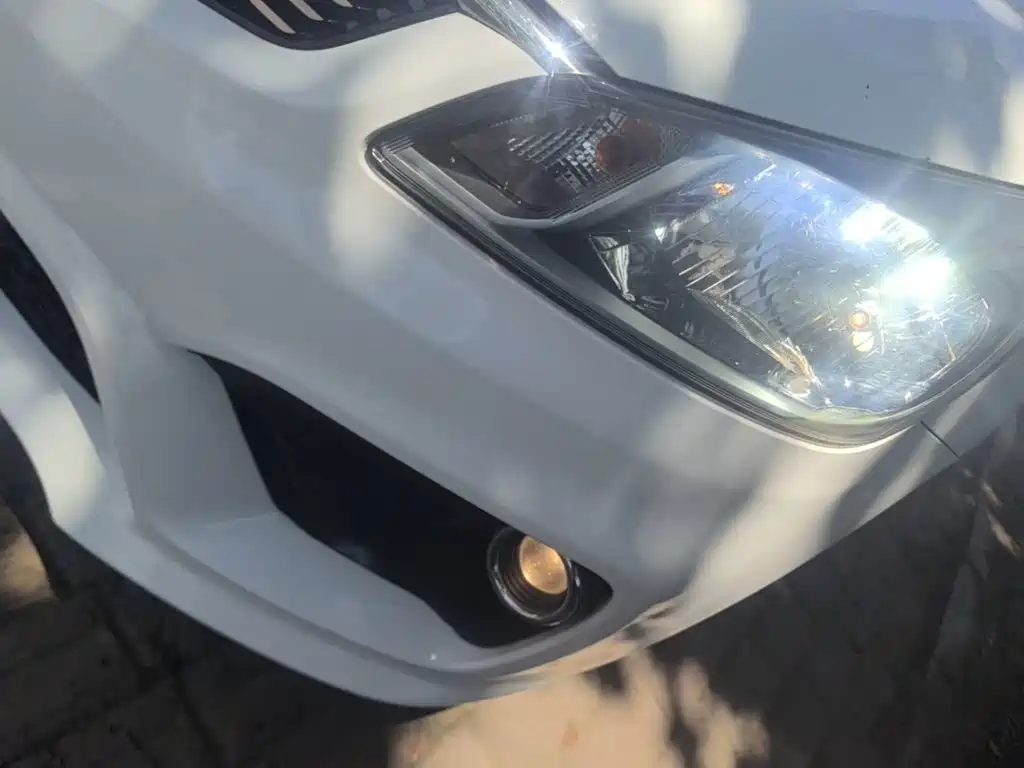 Kia K2 2017 2017 Sedan 1.4L AT GLS