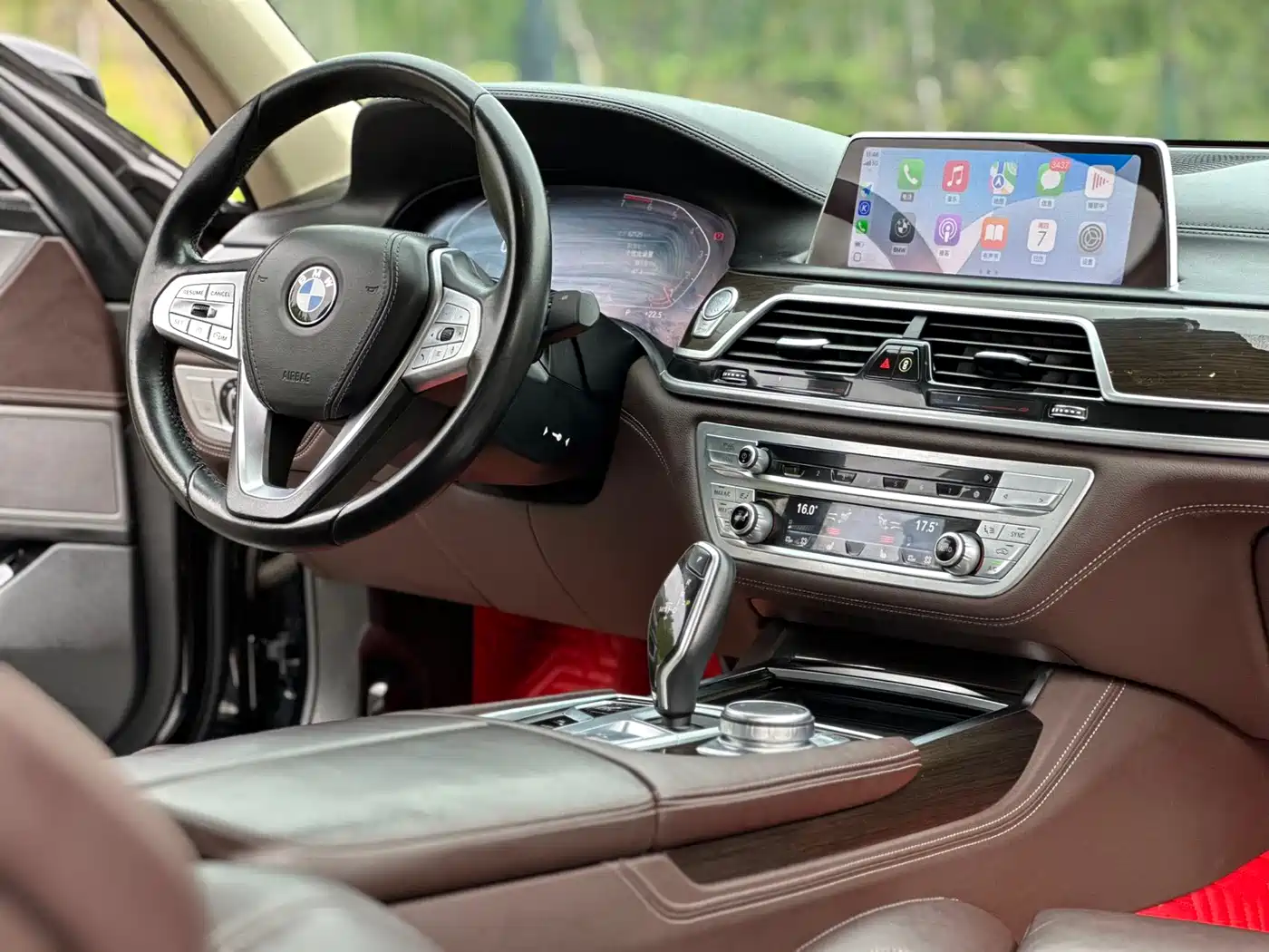 BMW 7 Series 2021 Model 730Li Luxury Package фото 19