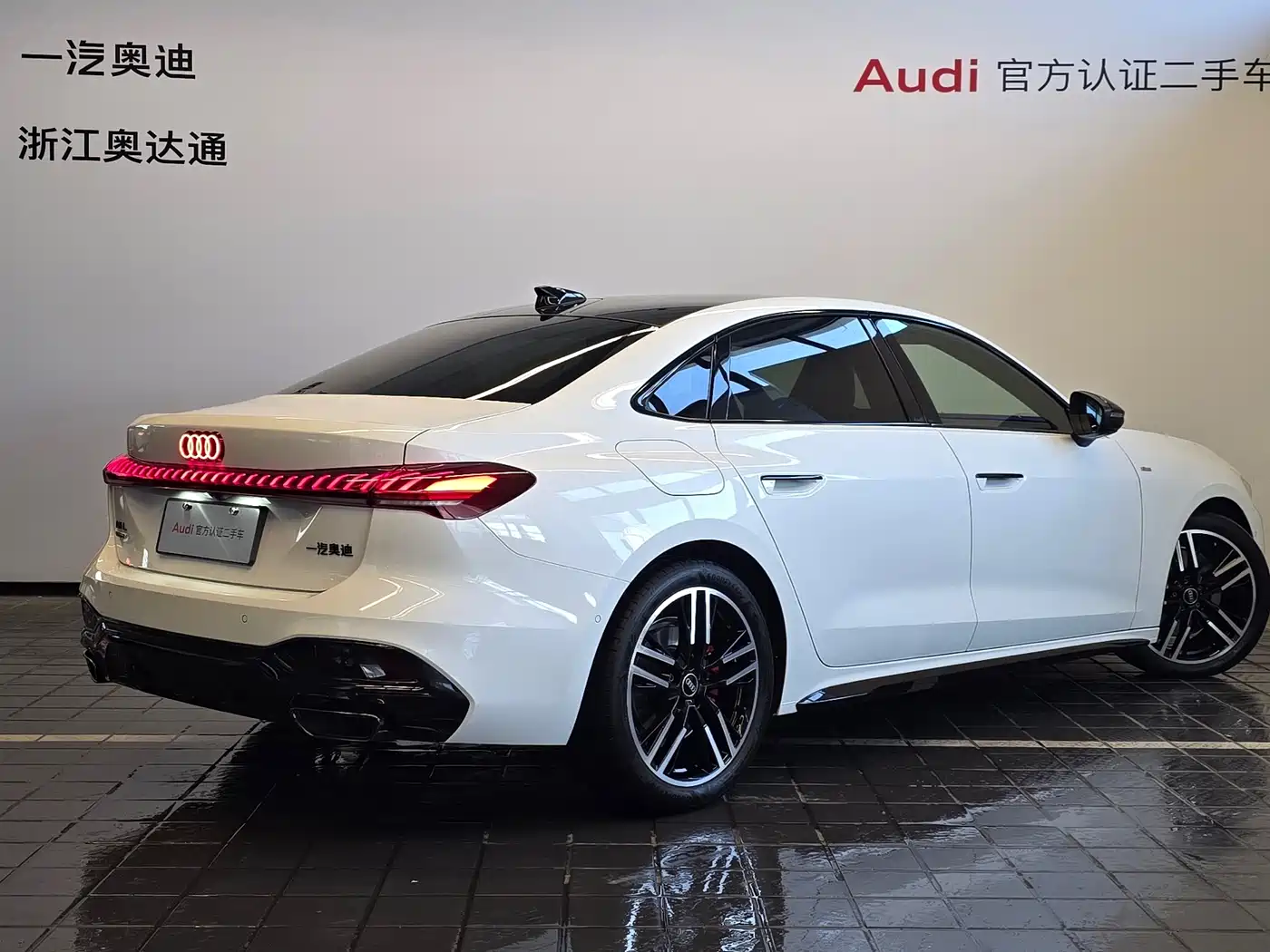 Audi A5L 2025 2.0T Sport Edition quattro фото 4