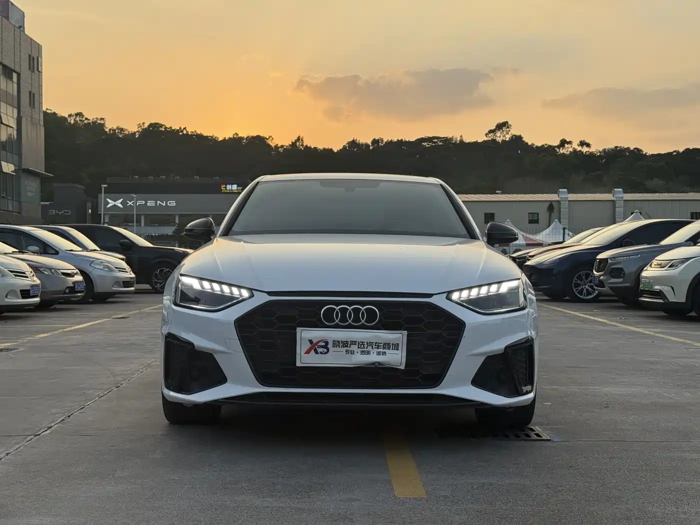Audi A4L 2022 40 TFSI Luxury Dynamic фото 2