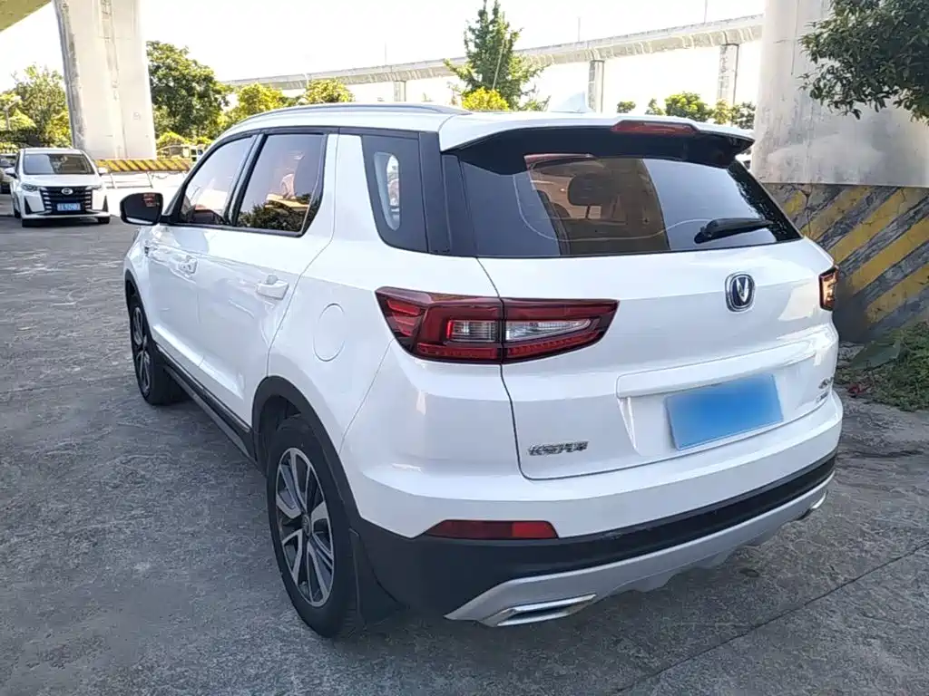 Фото 5 - Changan CS55