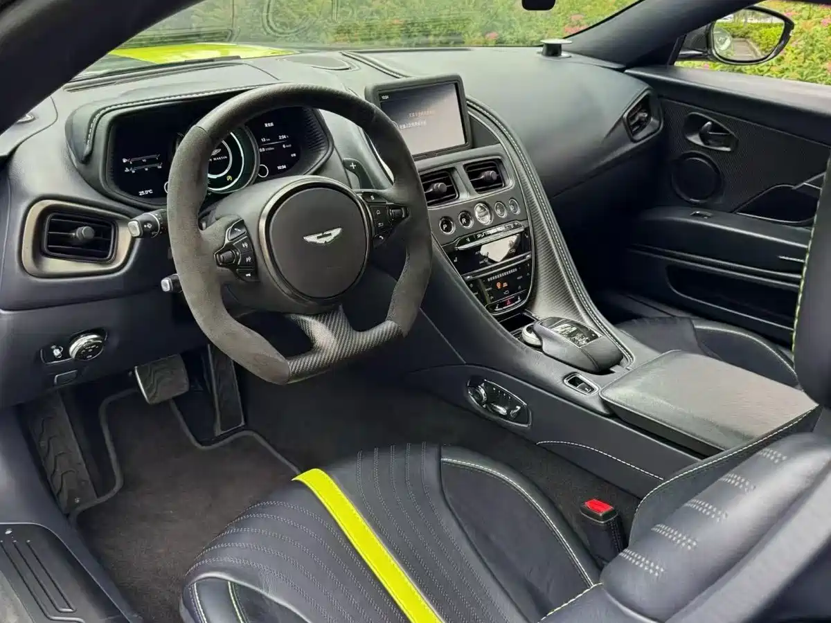 Aston Martin DB11 2021 2019 AMR Glory Limited Edition