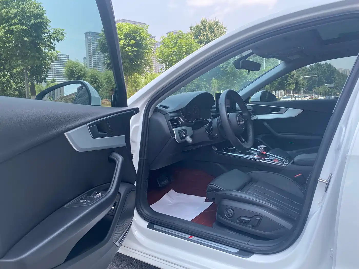 Audi A4L 2020 40 TFSI Fashion Dynamic Edition фото 4