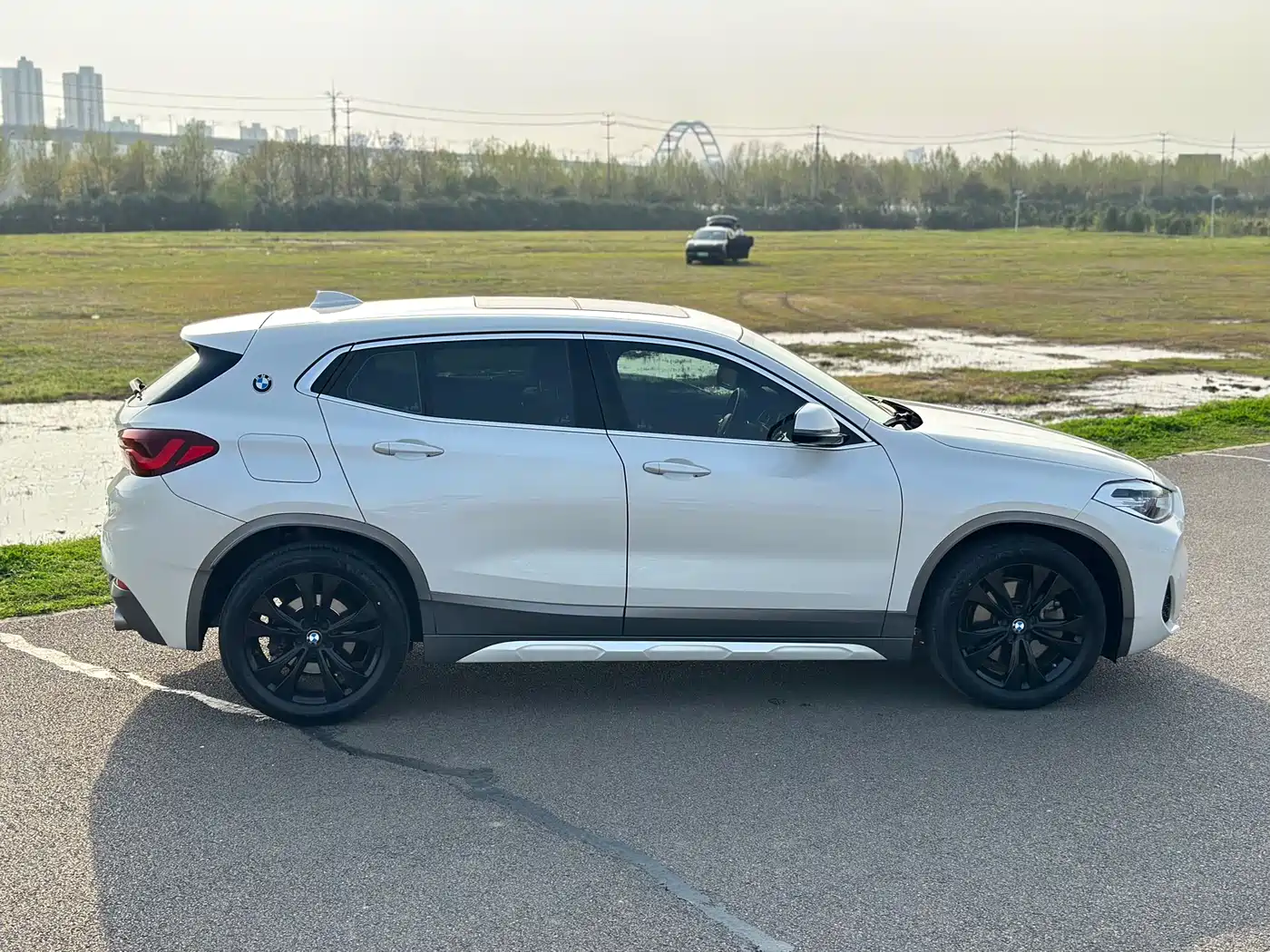 BMW X2 2021 sDrive25i Leading M Off-Road Package фото 16
