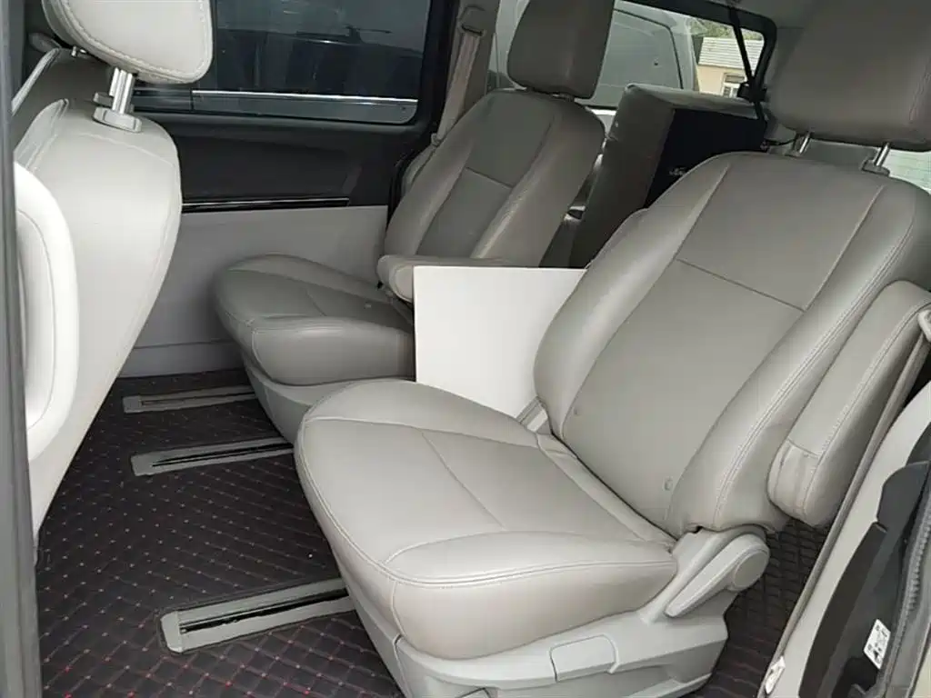 JAC Motors Refine M5 2016 2016 2.0T Gasoline Automatic Business Edition