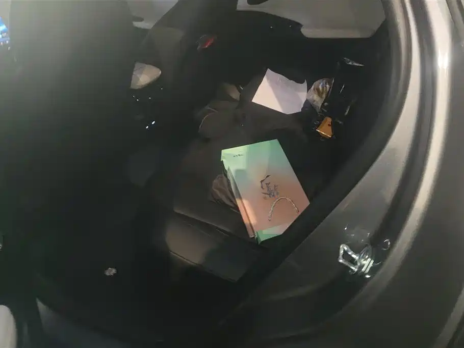 GEELY GALAXY GALAXY L7