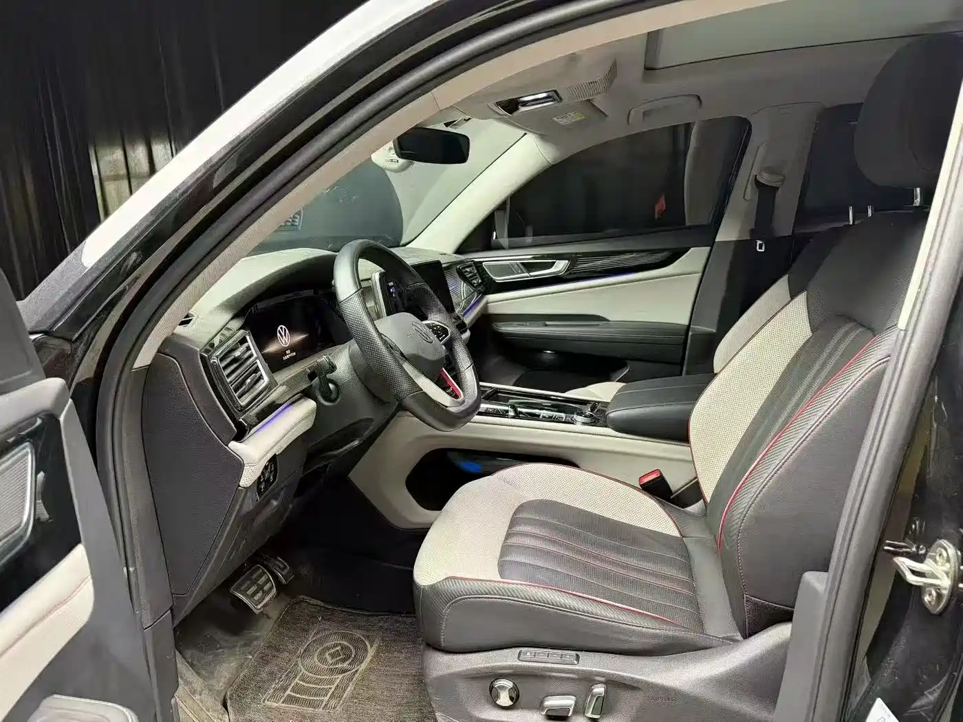 Volkswagen Teramont 2023 Teramont X 380TSI 4WD Luxury Edition фото 4