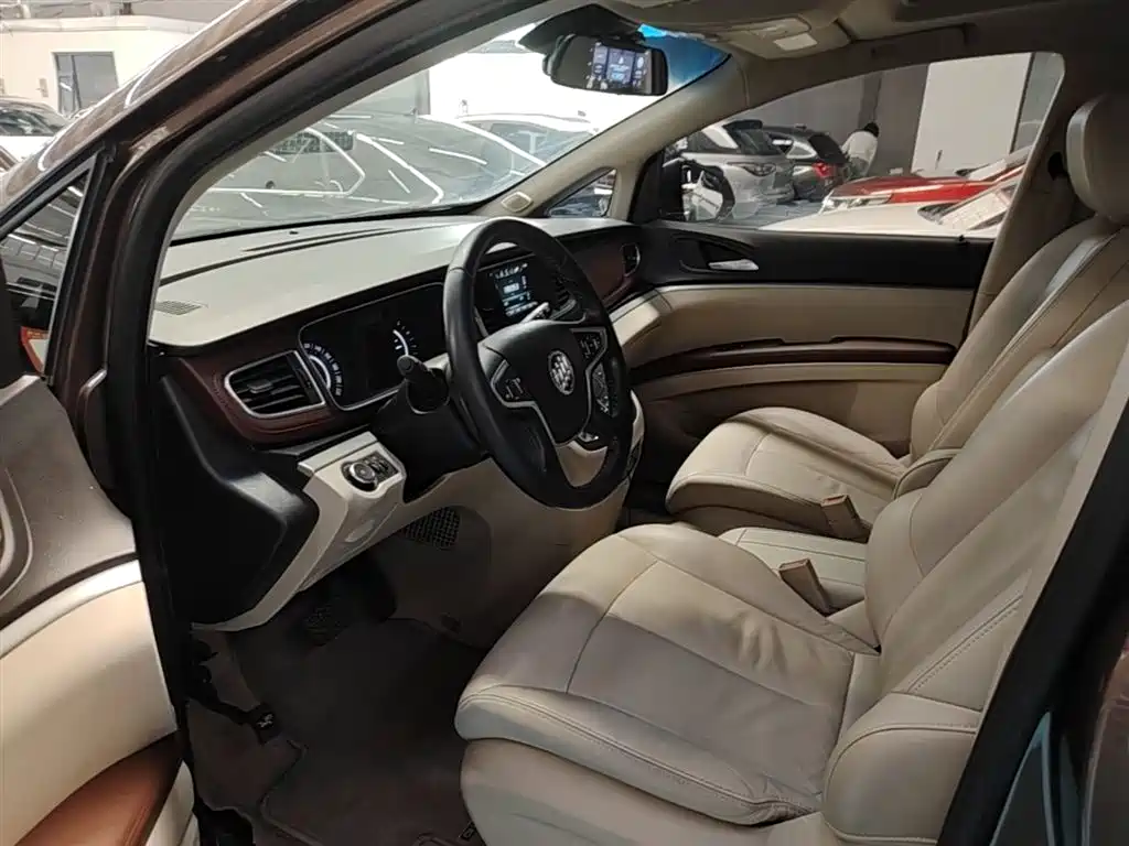 Buick GL8 2018 28T Luxury Model China VI фото 16