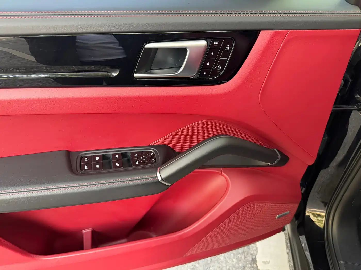 Porsche Cayenne 2019 Cayenne 3.0T фото 8
