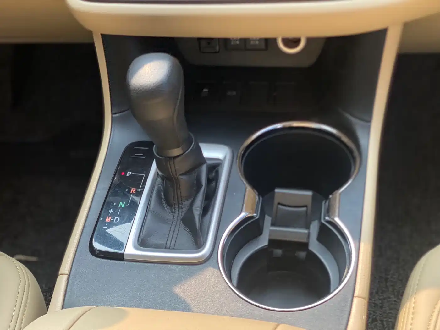 Toyota Highlander 2018 2.0T 2WD Elite 7-seater (China V) фото 10