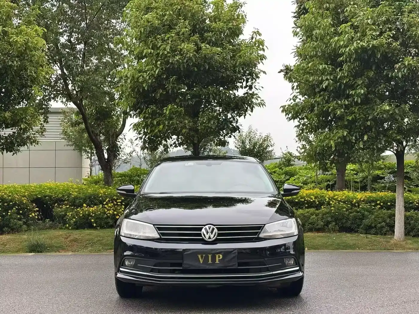 Volkswagen Sagitar 2018 1.6L Automatic Comfort фото 2