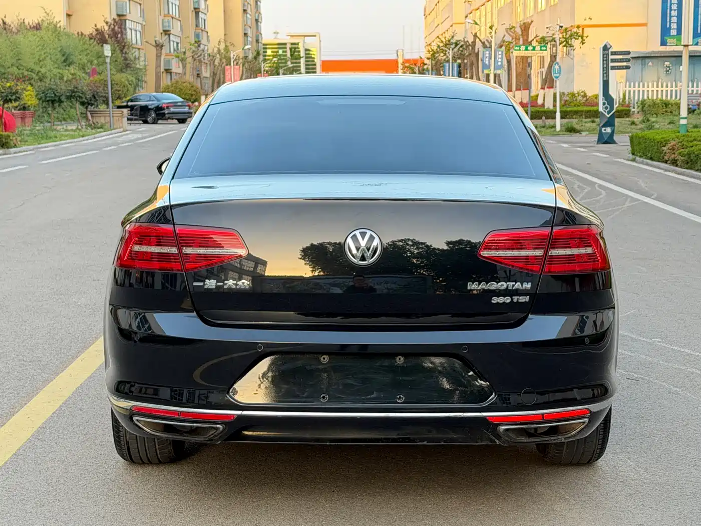 Volkswagen Magotan 2017 380TSI DSG Luxury фото 5