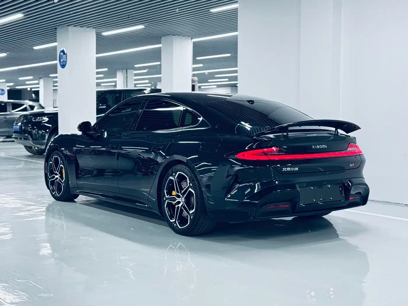 XIAOMI CAR XIAOMI SU7