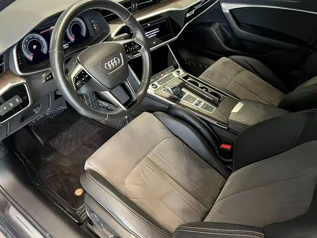 Audi A6L 2021 45 TFSI Exclusive Elegance фото 7