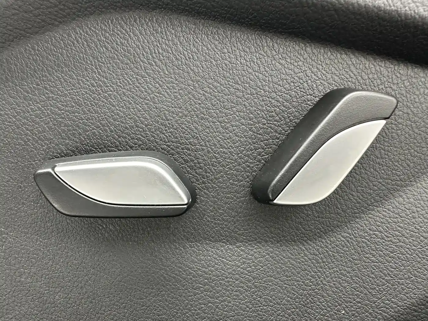 Geely Emgrand X6 2023 2021 Model PRO 1.4T Automatic Premium