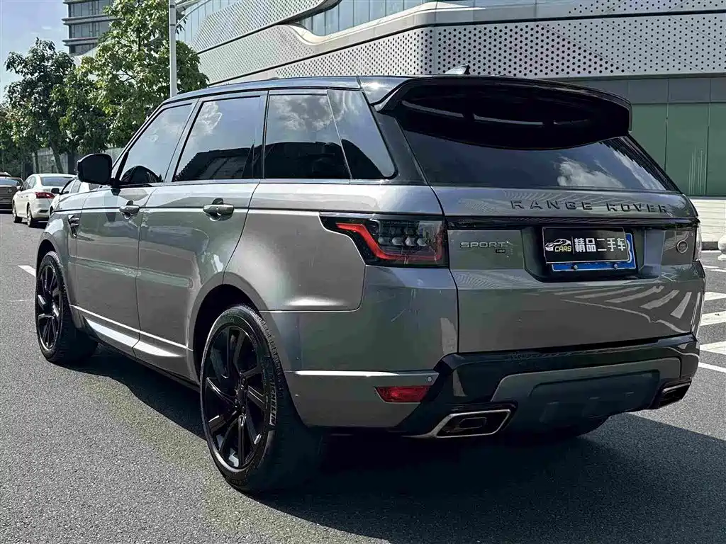 Photo 9 - Land Rover Range Rover Sport