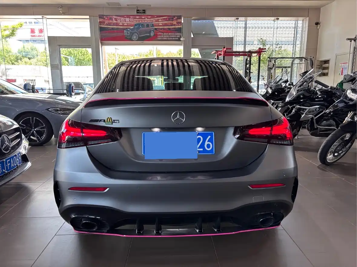 Mercedes-Benz A-Class 2021 A 200 L Sport Sedan Fashion Edition фото 4