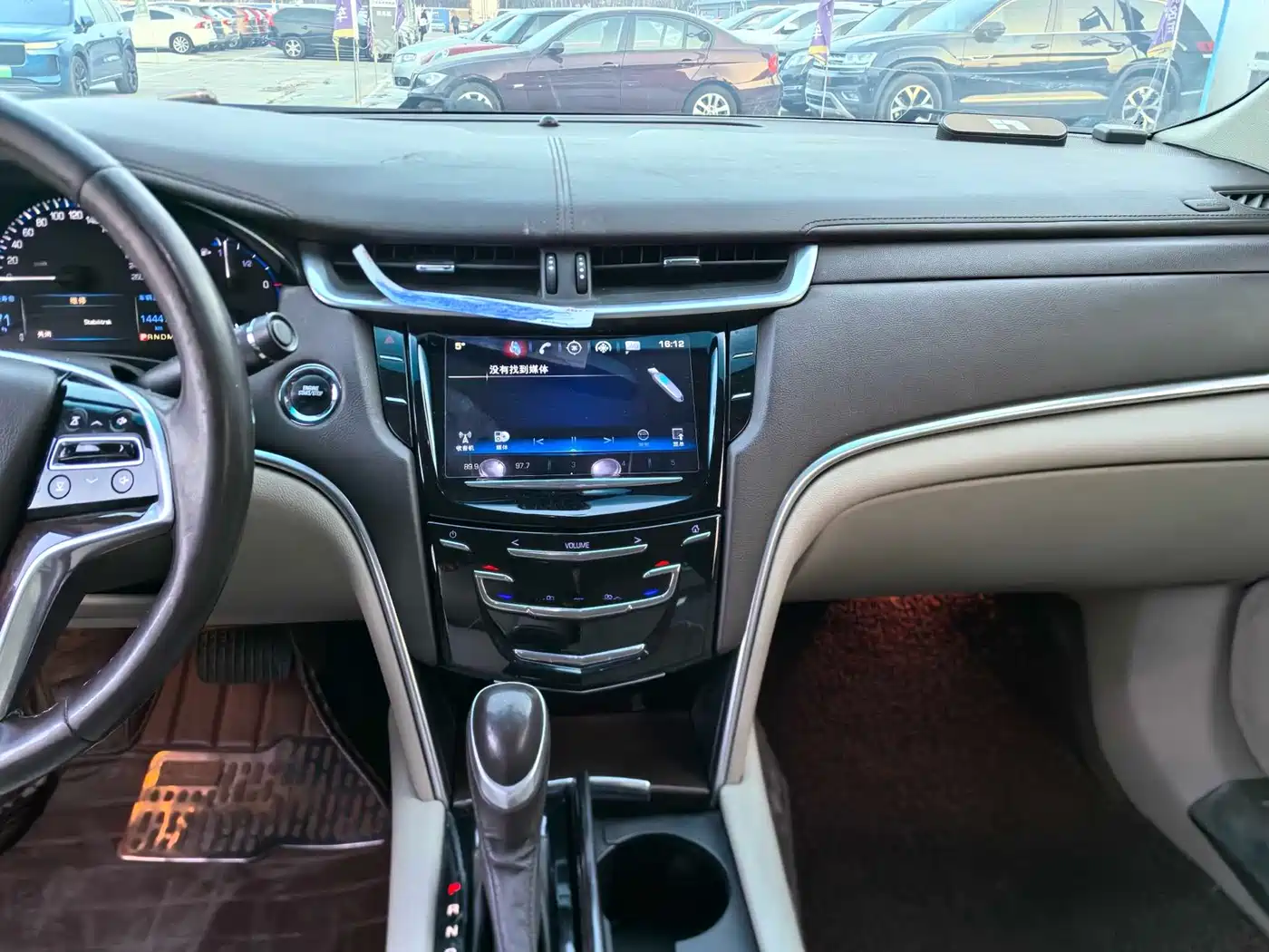 Cadillac XTS 2016 28T Luxury фото 12