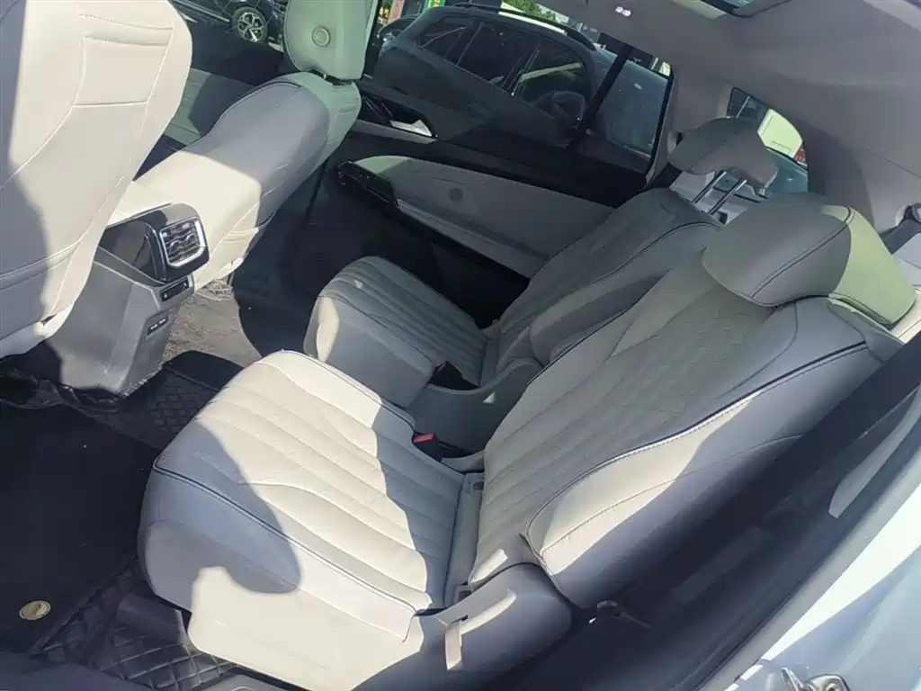 Volkswagen ID.6 X 2023 Ultimate Smart Long Range Edition фото 17