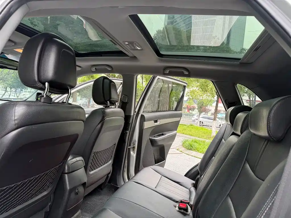 Kia Sorento 2012 2.2T Diesel Luxury Edition фото 21