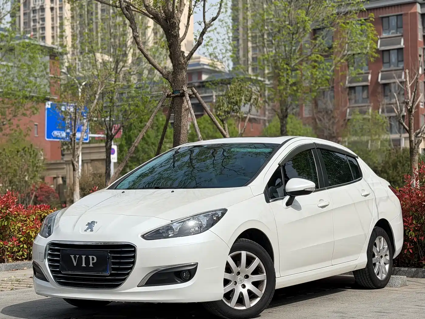 Peugeot 308 2014 Model Joy Edition Classic 1.6L Automatic Superior Style