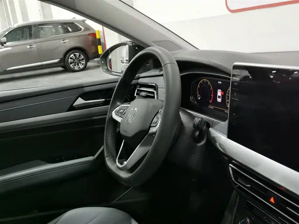 Volkswagen Lavida 2024 Model 1.5L Automatic 5 Million Edition фото 22