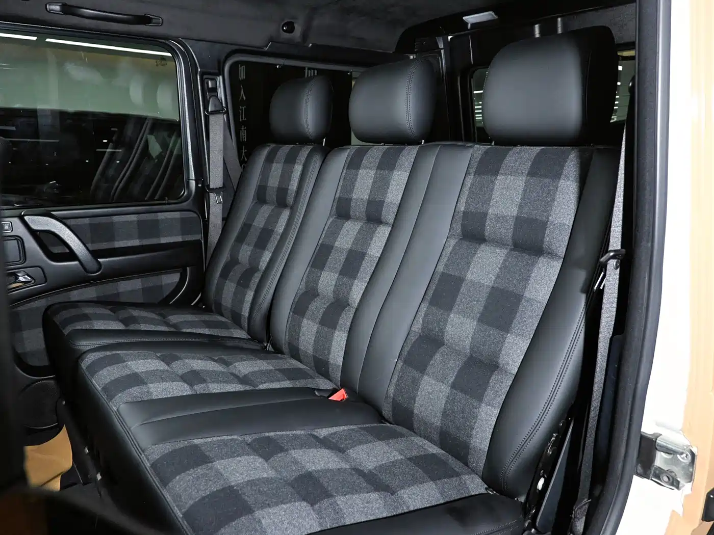 Mercedes-Benz G-Class 2016 G 500 фото 27