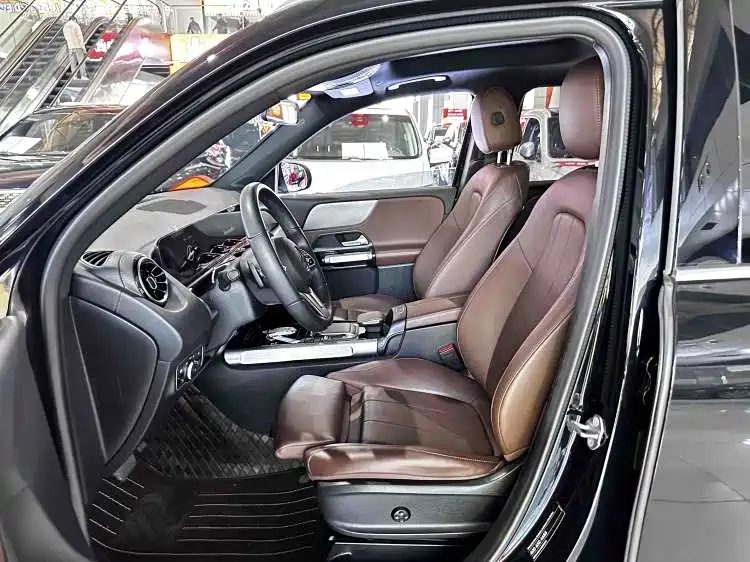 Mercedes-Benz GLB 2023 Facelift GLB 200 Dynamic фото 7