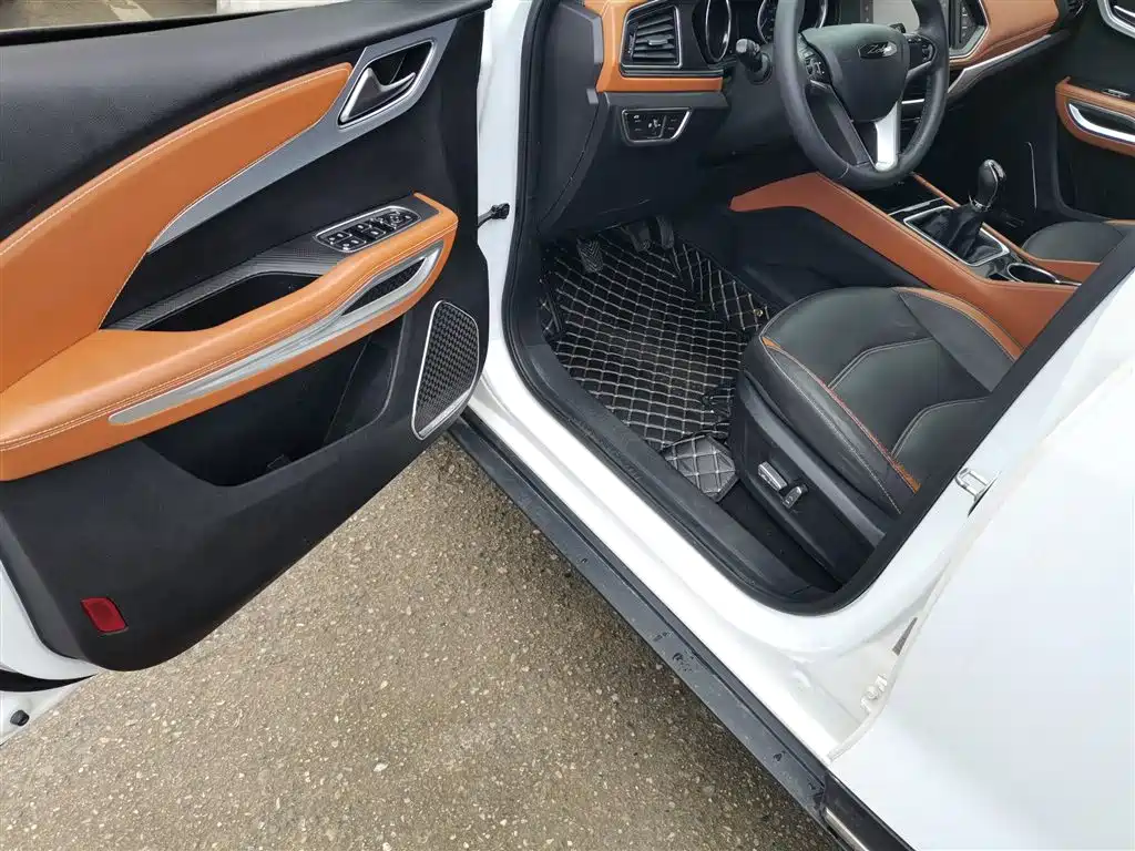 Zotye T300 2018 2017 1.5L Manual Premium
