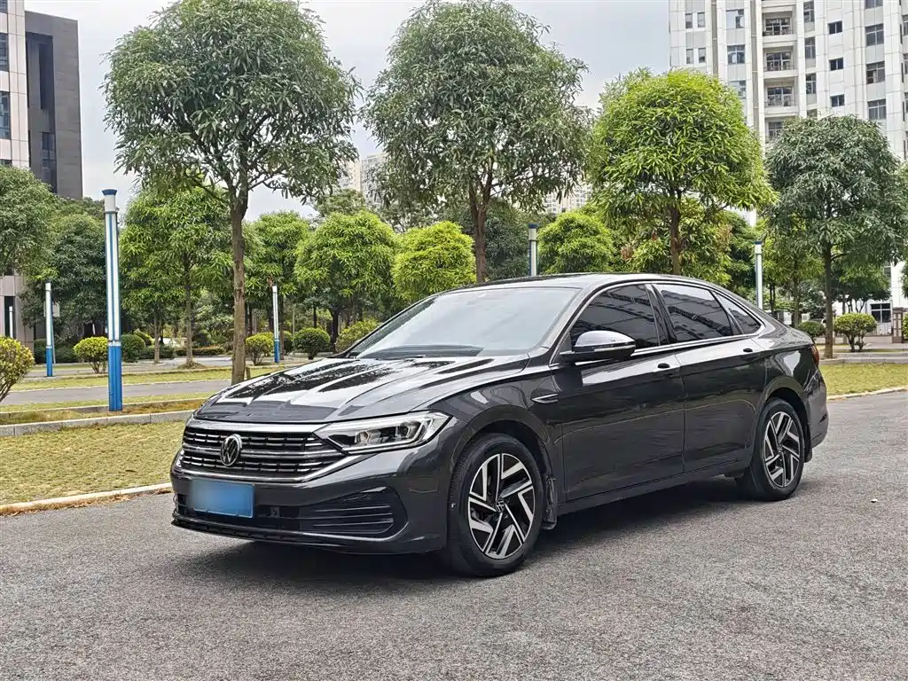 Volkswagen Sagitar 2023 300TSI DSG Surpassing Edition фото 24