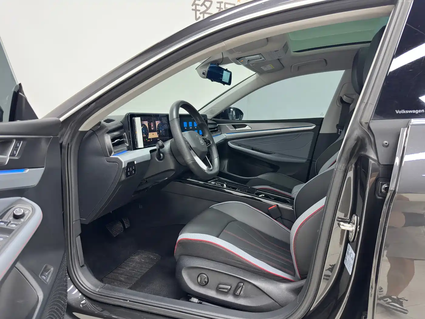 Volkswagen Lamando, миниатюра 10