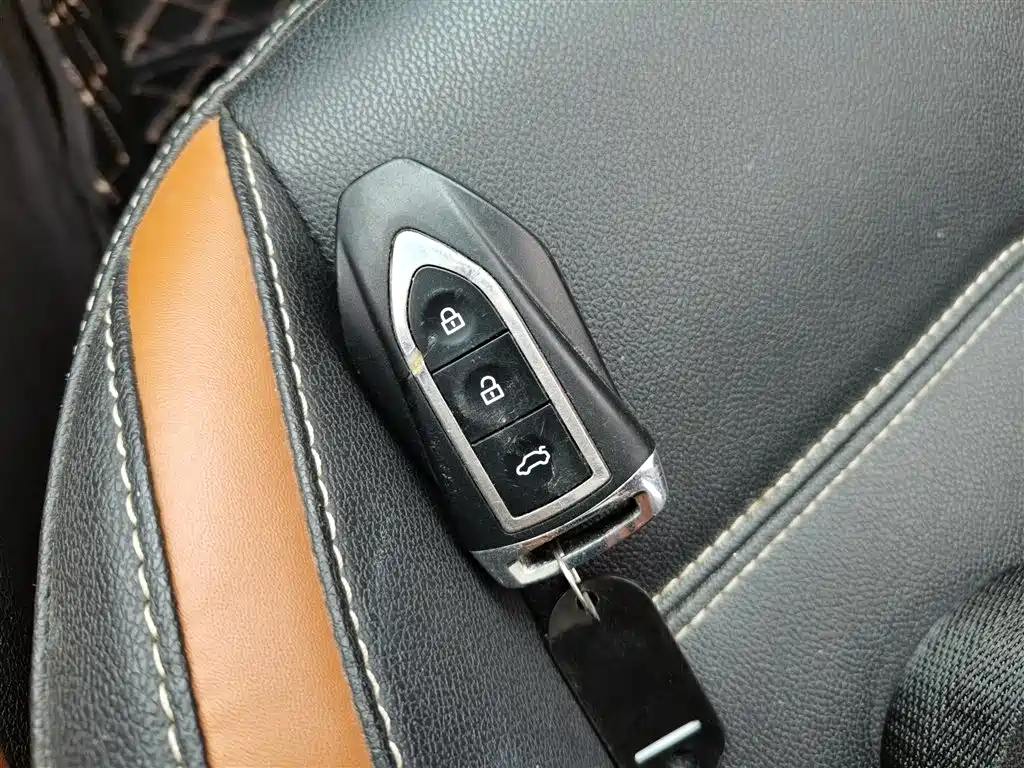 Zotye T300 2018 2017 1.5L Manual Premium
