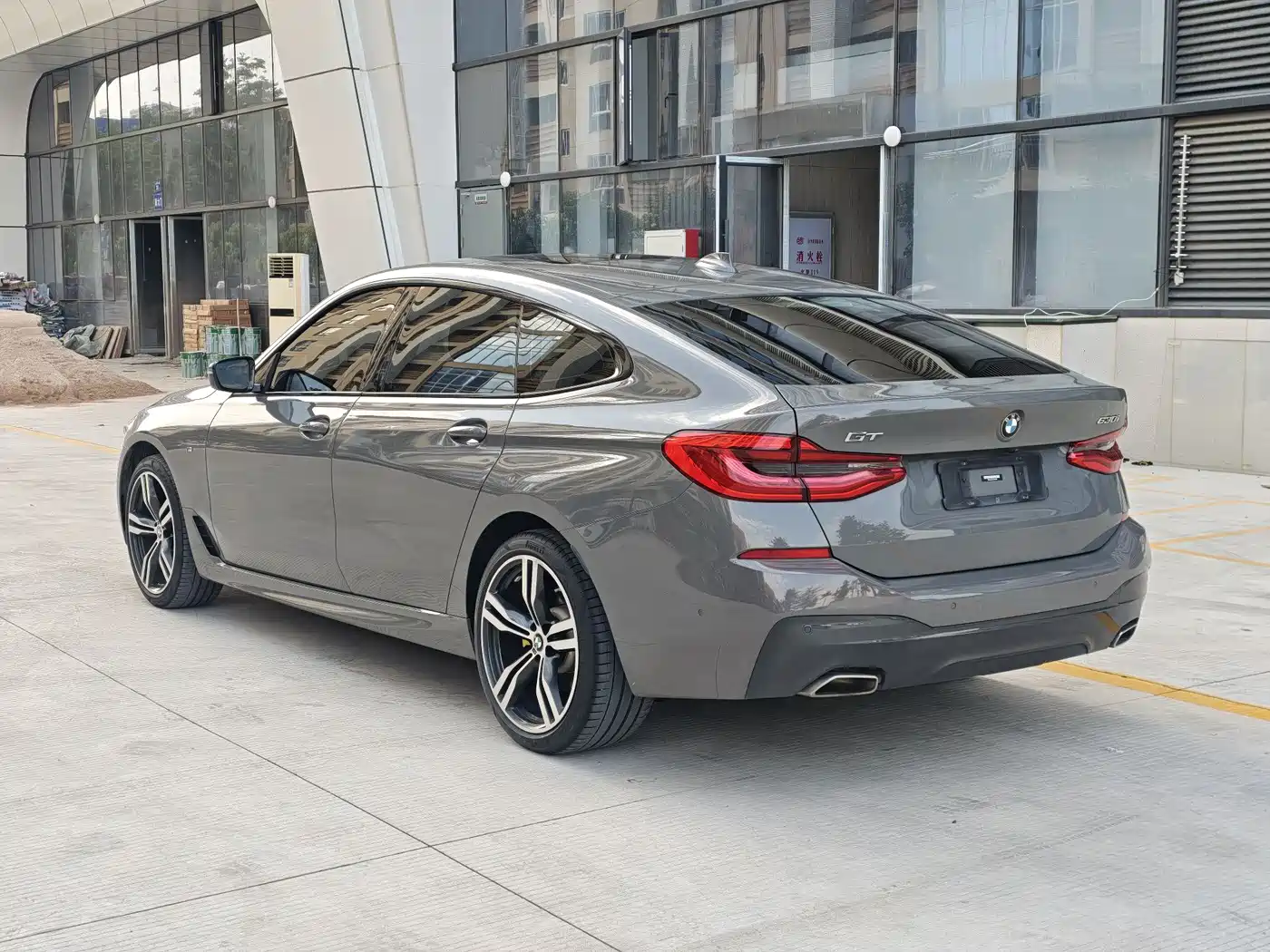 BMW 6 Series GT 2022 Model 630i M Sport Package фото 6