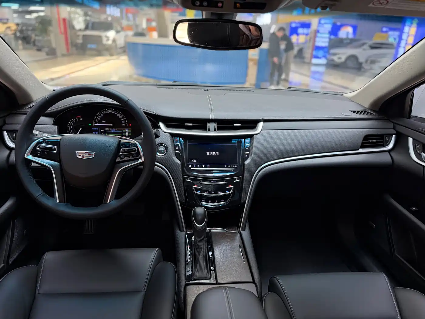 Cadillac XTS 2018 28T Technology фото 7