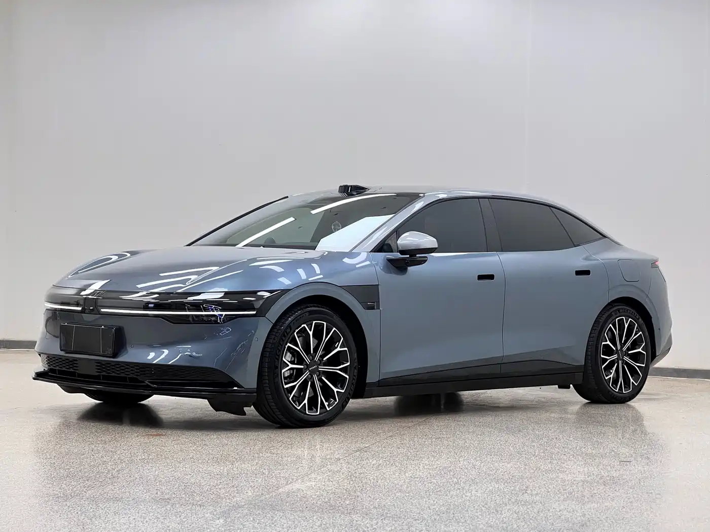 2026 ZEEKR 007