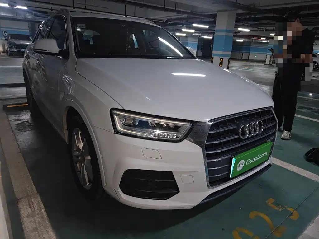 Фото 24 - Audi Q3