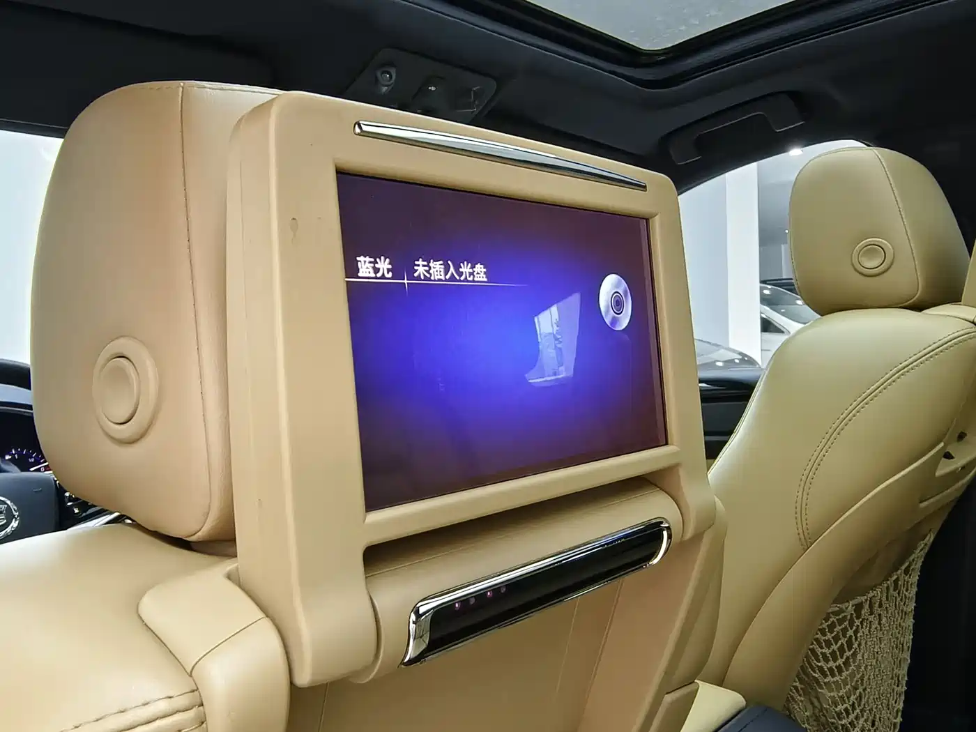 Cadillac SRX 2014 3.0L Flagship Model фото 17