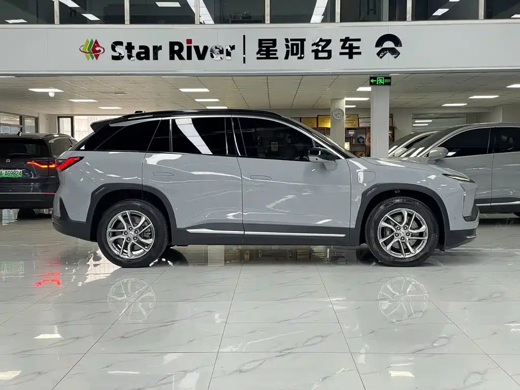 Фото 4 - NIO ES6